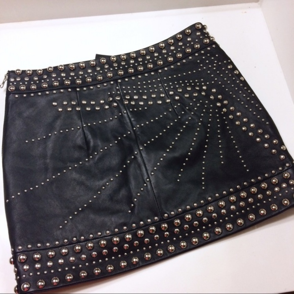 [HOLD] Black Never Gonna Give You Up Leather Skirt - Picture 5 of 6
